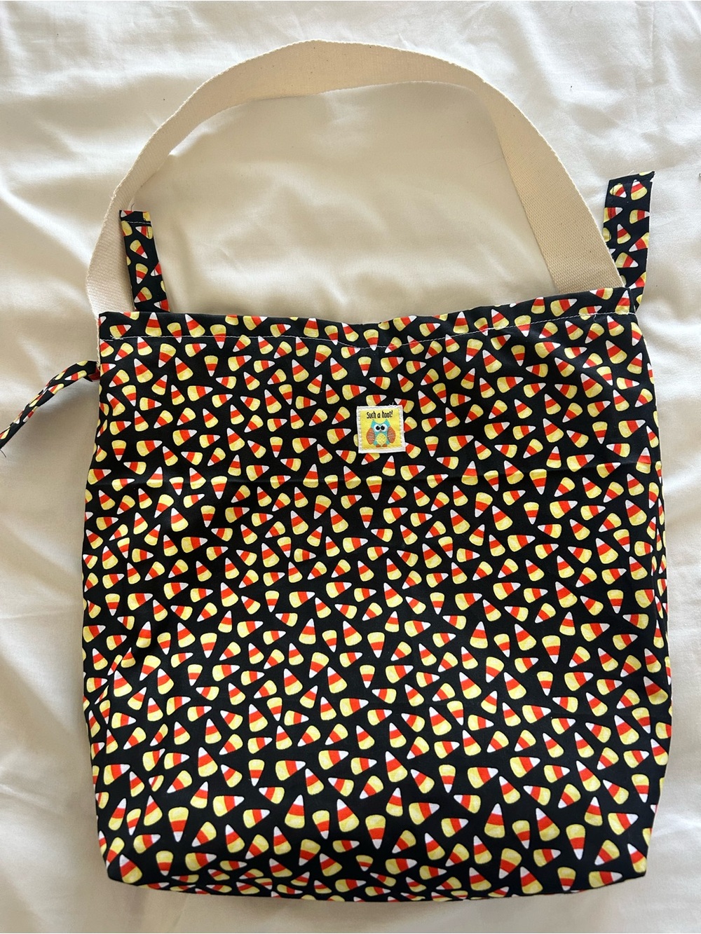 Cute Candy Corn Print Canvas Tote Bag - Black/Yellow/Orange